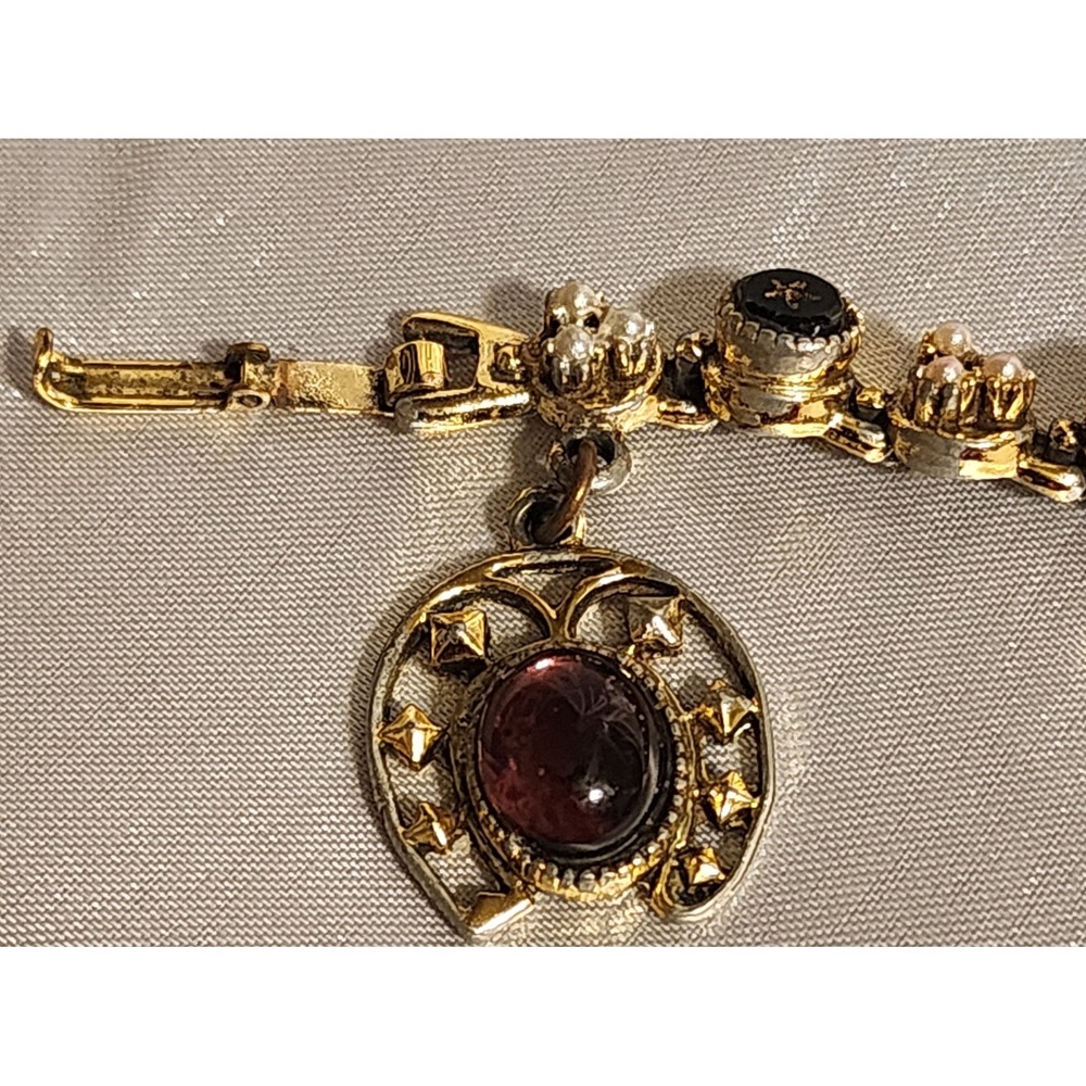 VTG Art Pepper  Gold Tone Horseshoe Charm Bracelet Faux Pearl Cabochon READ - Picture 8 of 11